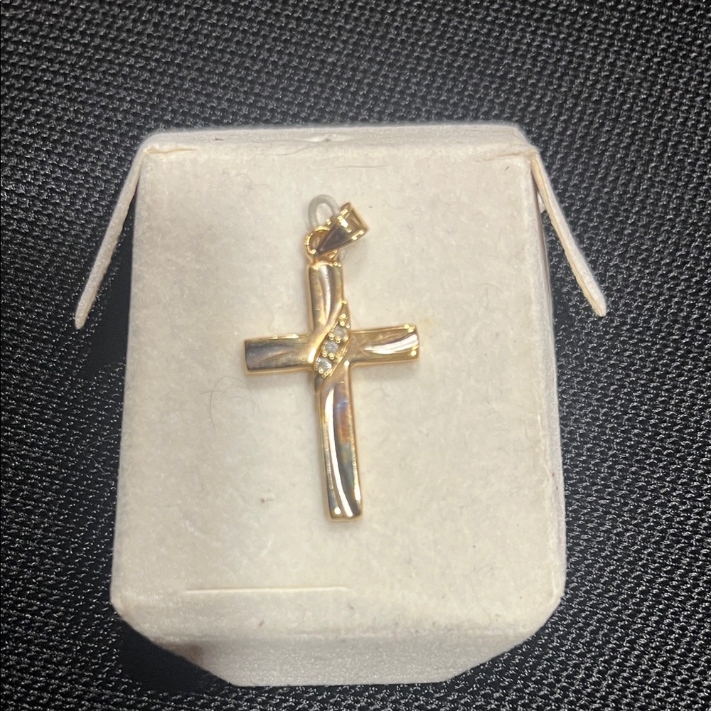 JCPenney Gold Cross Necklace